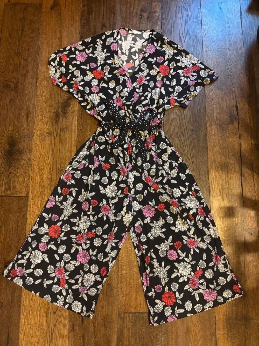 London Times jumpsuit black floral L 12
